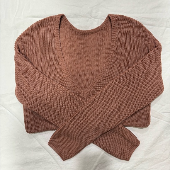 NA-KD Knit Sweater Crewneck V-Neck Mauve Rose Sweater size small - Picture 3 of 6